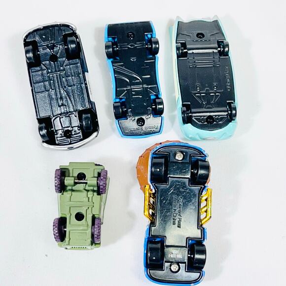 Disney Pixar Cars Lot of 9 Diecast Metal Mixed Character Toys McQueen Flo Sarge - Picture 6 of 7